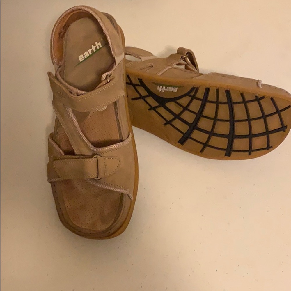 Earth Shoe Melissa 2 Tundra Sandals Size 11